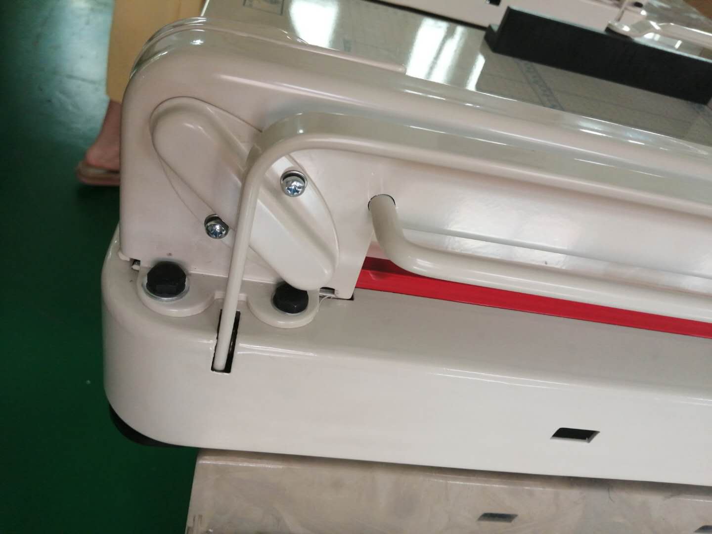 Qike 868-A3 Hot Sales Desktop  - Paper Cutting Guillotine review and price